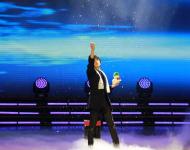 魔術《雪》的表演者曾榮獲2014年港澳臺粵魔術節冠軍。