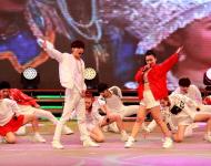 熱歌聯唱《中國吉祥》充滿激情、活力四射。