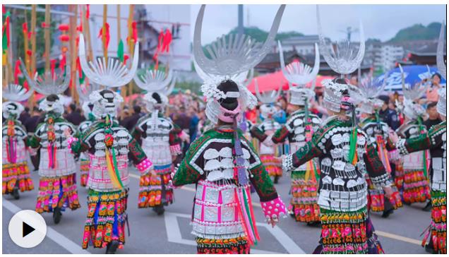 學習&middot;知行丨微視頻：習近平情系文藝事業(yè)發(fā)展